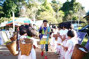 BIB: 2298
                            <button type="button" onclick="openModal(19047997)" class="btn btn-primary btn-sm float-right btn-popup" data-toggle="modal" data-target=".modal-high-quality">
                        <i class="fas fa-shopping-cart"></i> Add to Cart
                    </button>
                                            <button type="button" onclick="isThisMe(19047997, true)" class="btn btn-success btn-sm float-right btn-popup btn-isme hidden" data-toggle="tooltip" data-placement="bottom" title="นี่คือรูปของคุณใช่ไหม คลิกที่นี่เพื่อเอาเข้าอัลบั้ม">
                        <i class="fas fa-plus"></i> Add to album
                    </button>
                    <button type="button" onclick="isThisMe(19047997, false)" class="btn btn-warning btn-sm float-right btn-popup btn-isnotme hidden">
                        <i class="fas fa-ban"></i> Remove from album
                    </button>